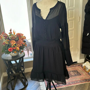 Bebe black long sleeve Smocked Blouson Dress size 8 nwot attached slip sheer